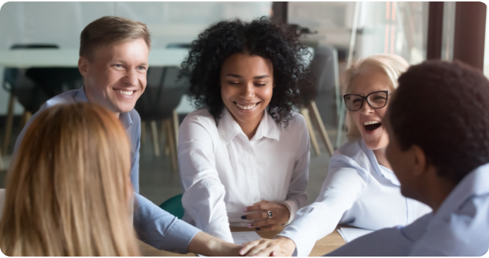 Business benefits of swaps and open shifts Engaged team collaborating in a customer-facing workplace.